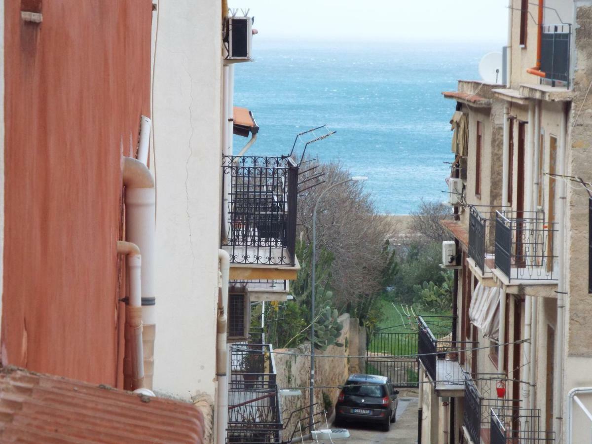 Le Case Di Virgin 2 Castellammare del Golfo Dış mekan fotoğraf